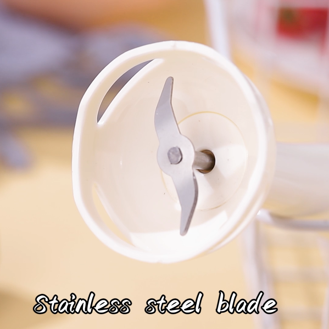 Mini hand blender